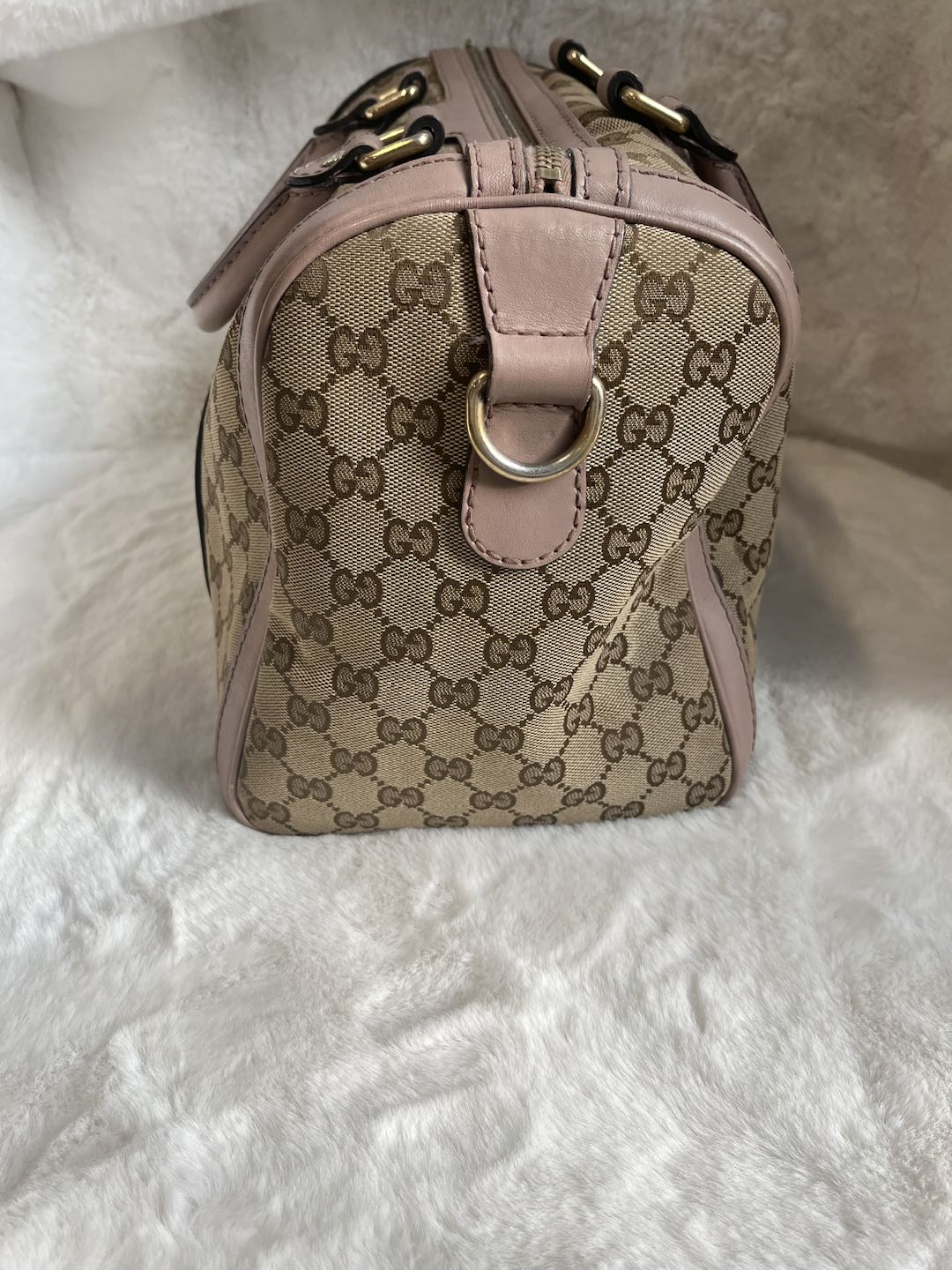 Gucci boston