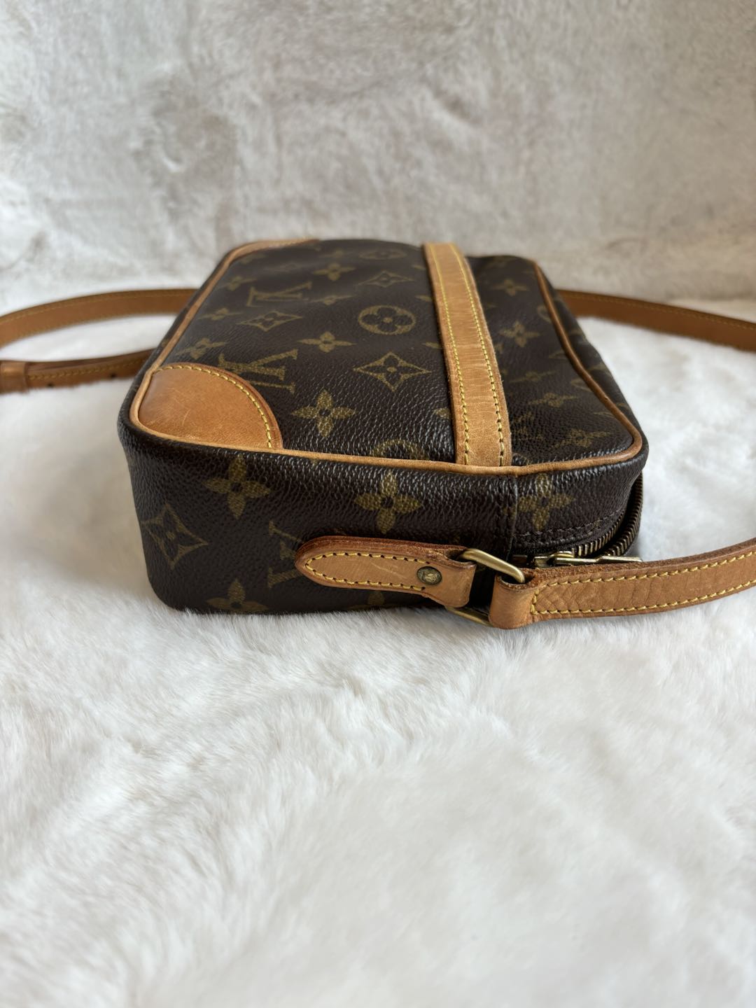 LV